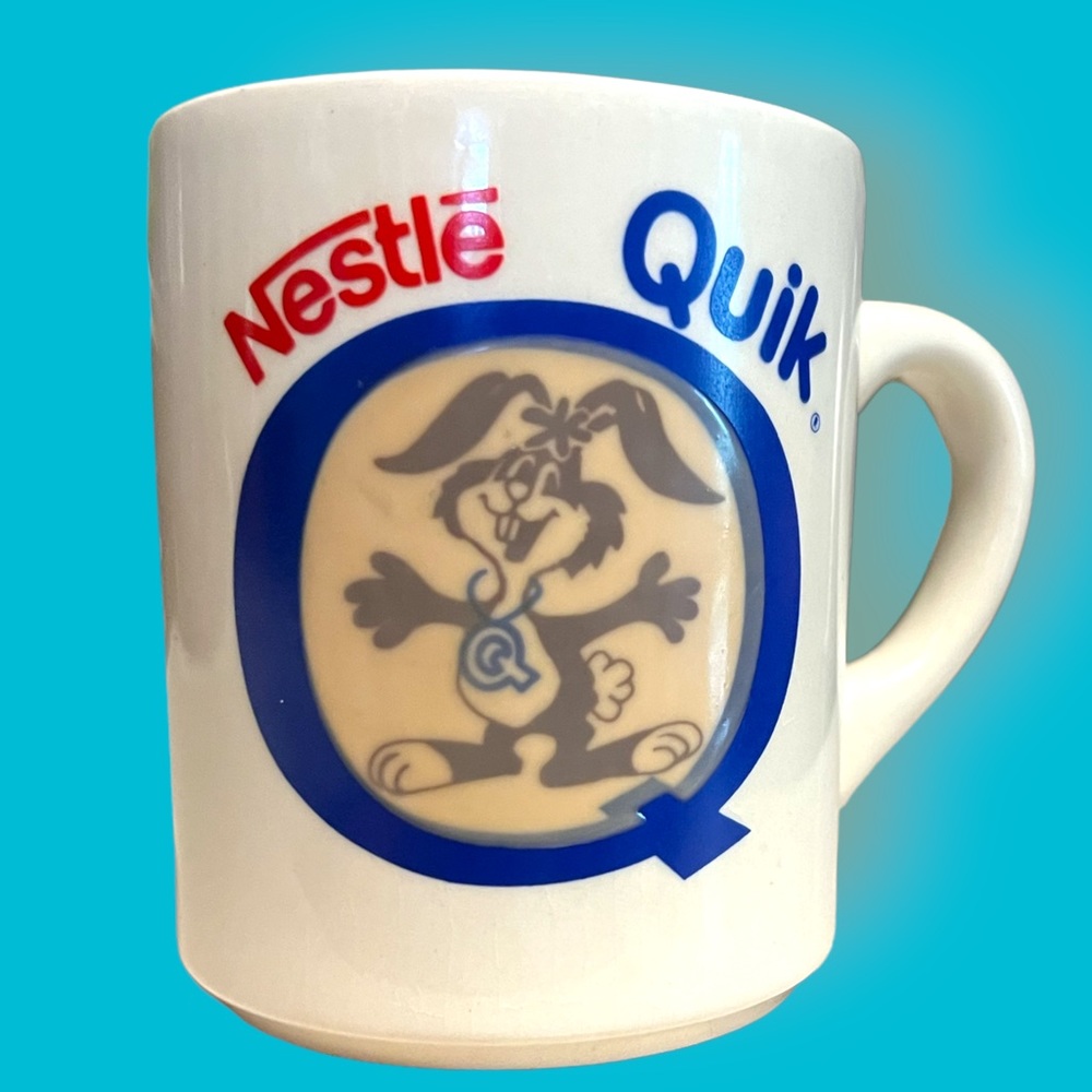 Vintage 1980s Nestle Quik Heat Changing Mug. Quicky the Bunny. Hard to Find.